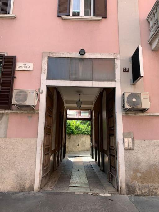 Ampola Home “Flamingo” Milano Eksteriør bilde